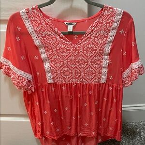 Coldwater Creek Coral Printed Tunic with White Lace Trim